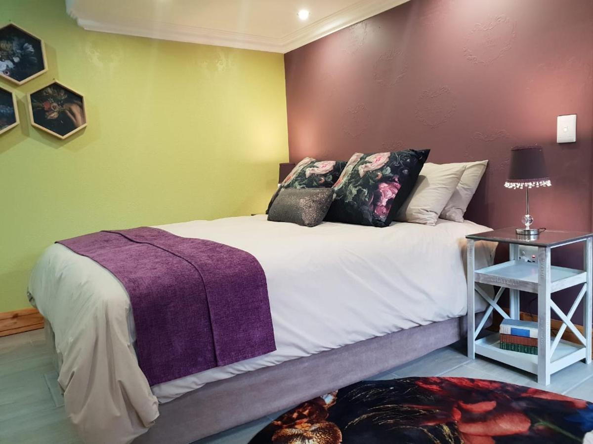 Rozenhof Guest Cottages 乔治 外观 照片